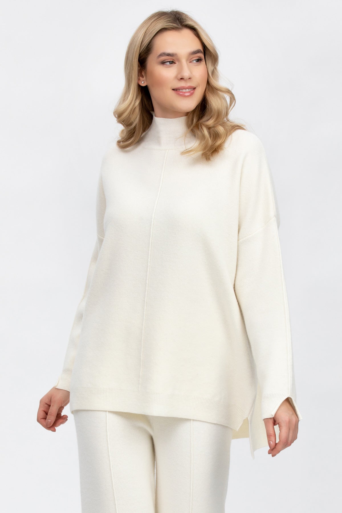 MERIBEL | White Turtleneck Sweater in Wool and Cashmere