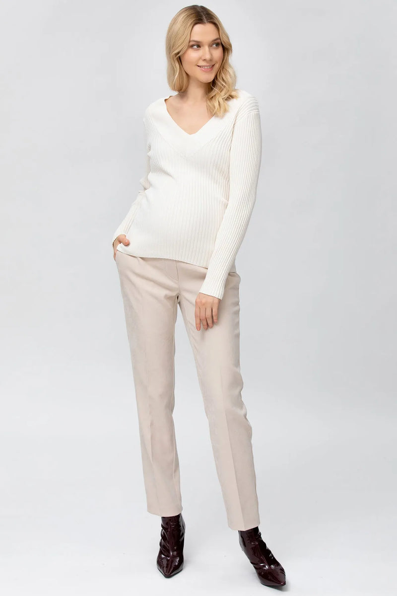 Beige maternity pants in velvet